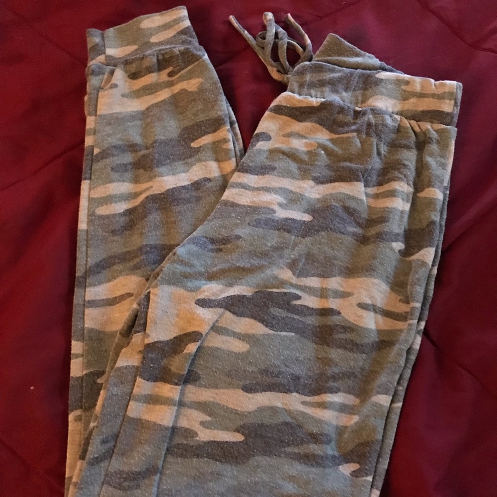 Camo sweats